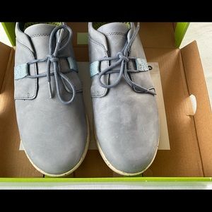 New in Box: Superfeet Birch walking shoes sneakers 7.5 US / 38 EU